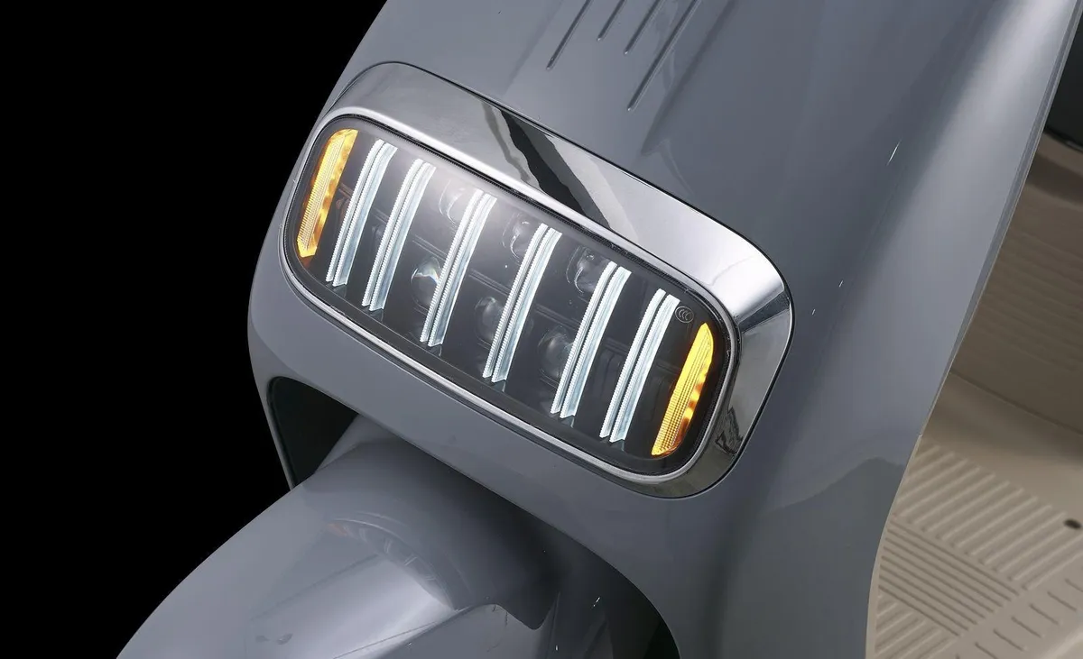 Thumbnail Scooter Panda 12 - Vista Frontal